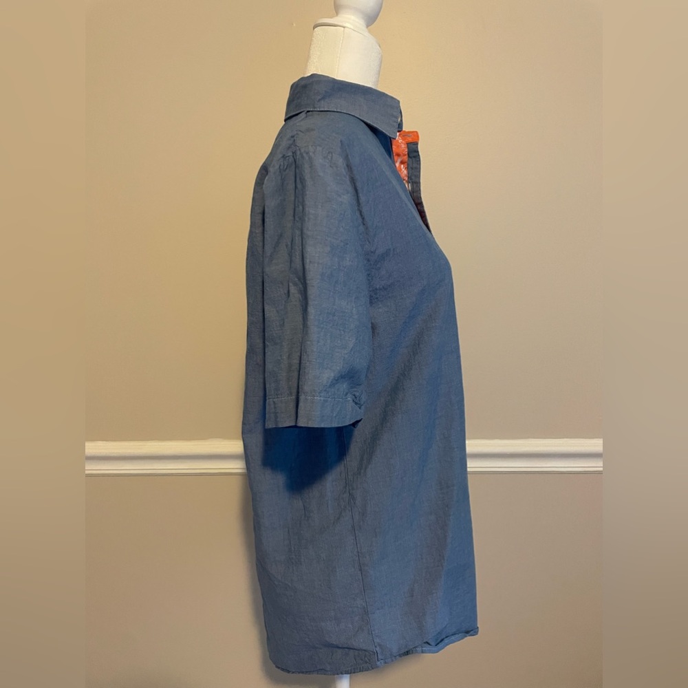 DISNEY PARKS Shirt Blue Mickey Mouse Men's  Tropical Button Up Men's Size Small - Picture 3 of 7